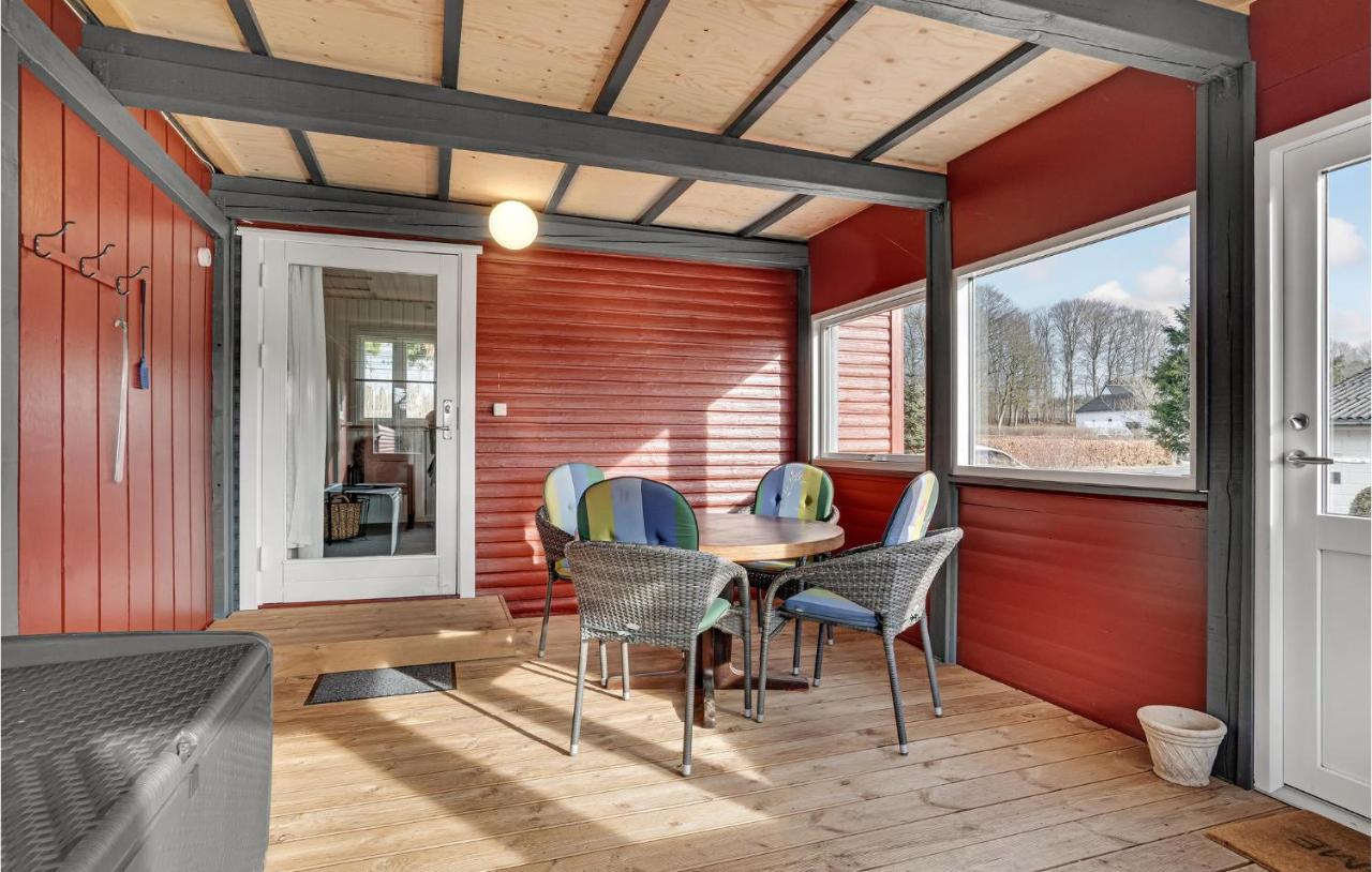 3 Bedroom Lovely Home In Give Uve Esterno foto